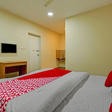 Super Hotel O Indra Suites Mysore Exteriör bild