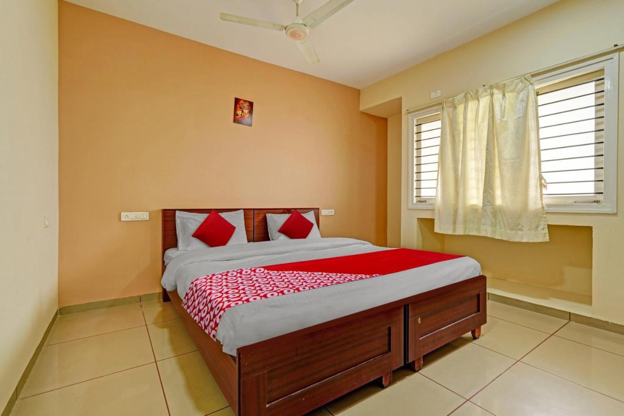 Super Hotel O Indra Suites Mysore Exteriör bild