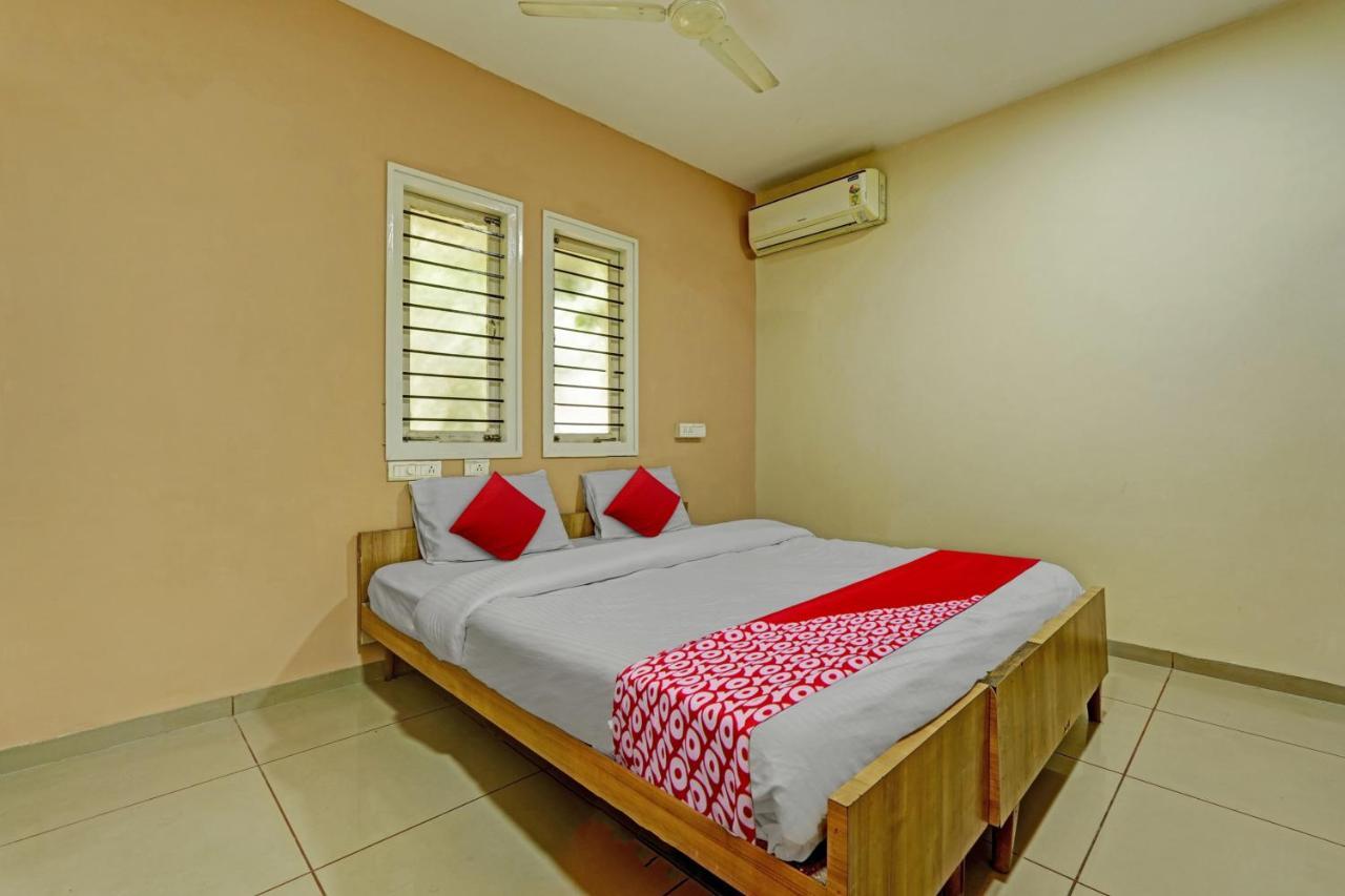 Super Hotel O Indra Suites Mysore Exteriör bild