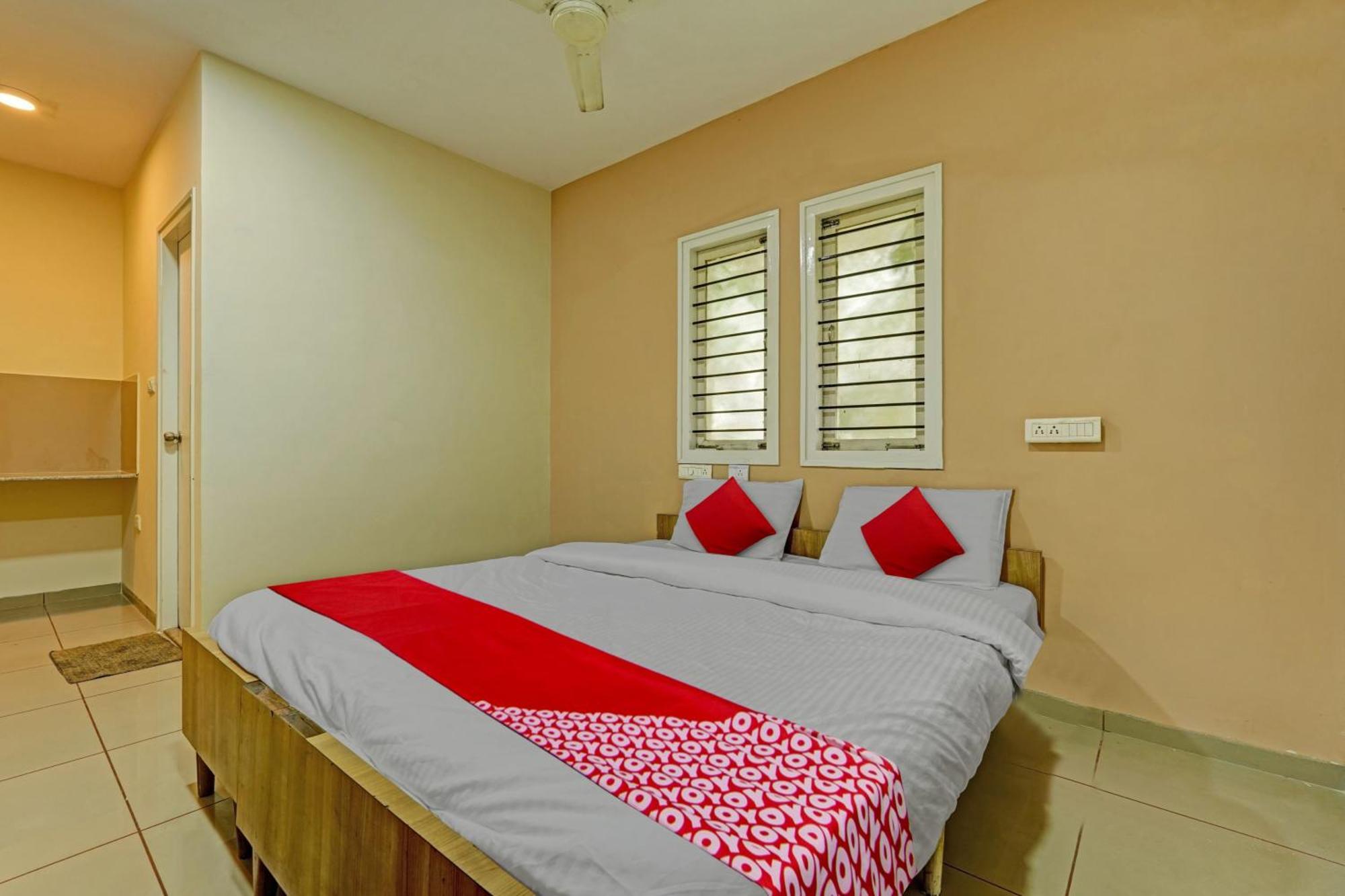 Super Hotel O Indra Suites Mysore Exteriör bild